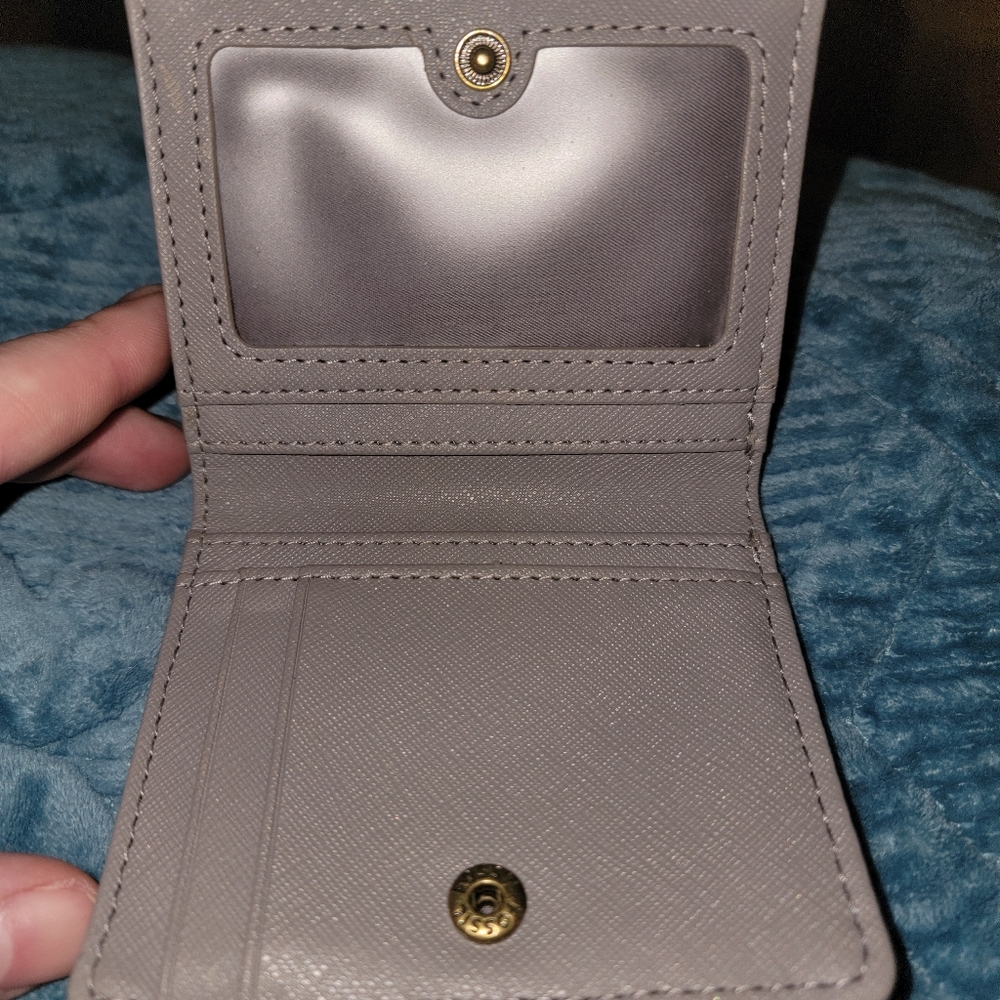 FOSSIL BI-FOLD Mini FOX Wallet - Picture 4 of 8